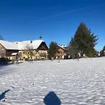 Obereggut Apartment *